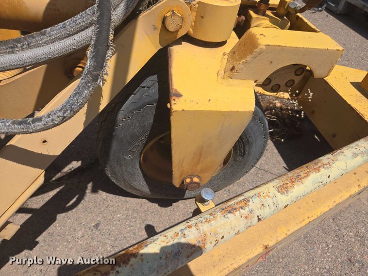 image for item EC3753 1982 Hogg and Davis H135 CRU reel trailer