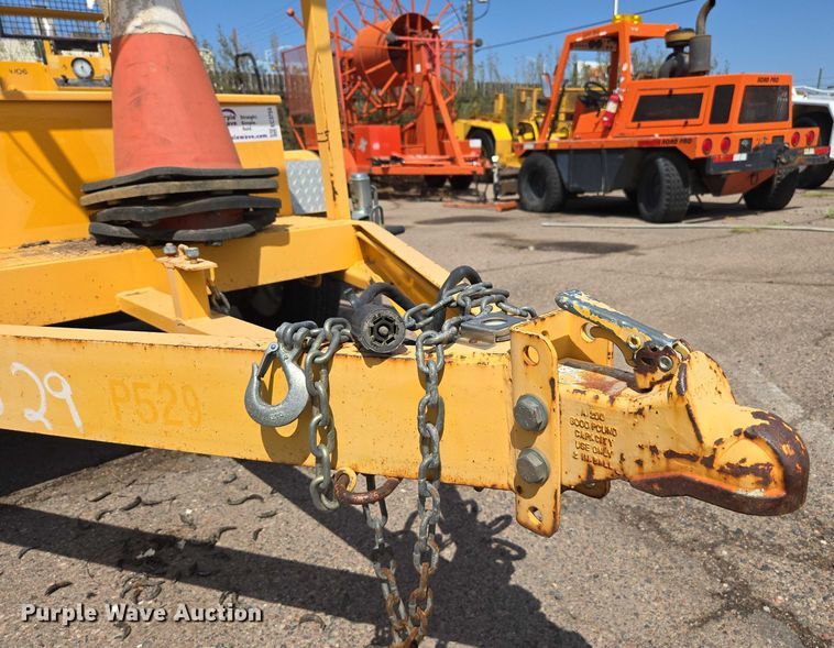 image for item EC3754 Arrow board trailer