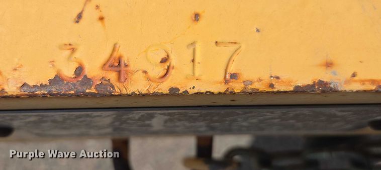 image for item EC3754 Arrow board trailer