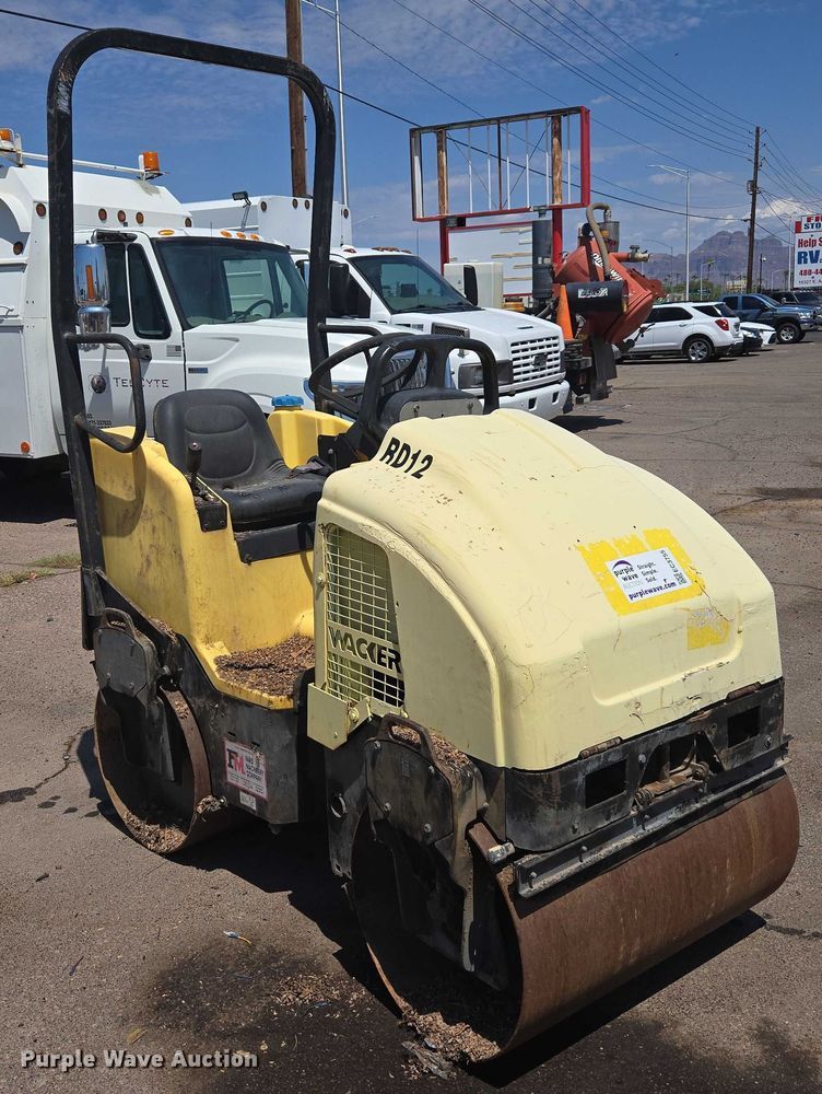 image for item EC3755 Wacker Neuson RD12 double drum vibratory roller