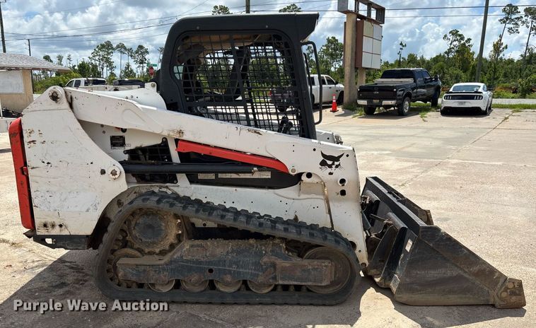 MINI CARGADOR SOBRE ORUGAS 2018 BOBCAT T550