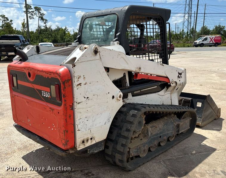 MINI CARGADOR SOBRE ORUGAS 2018 BOBCAT T550