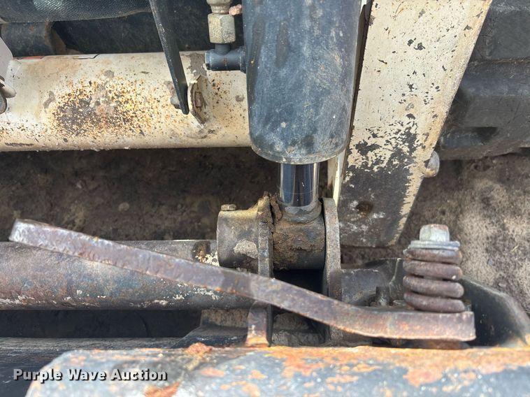 image for item EC3767 2018 Bobcat T550 tracked skid steer loader