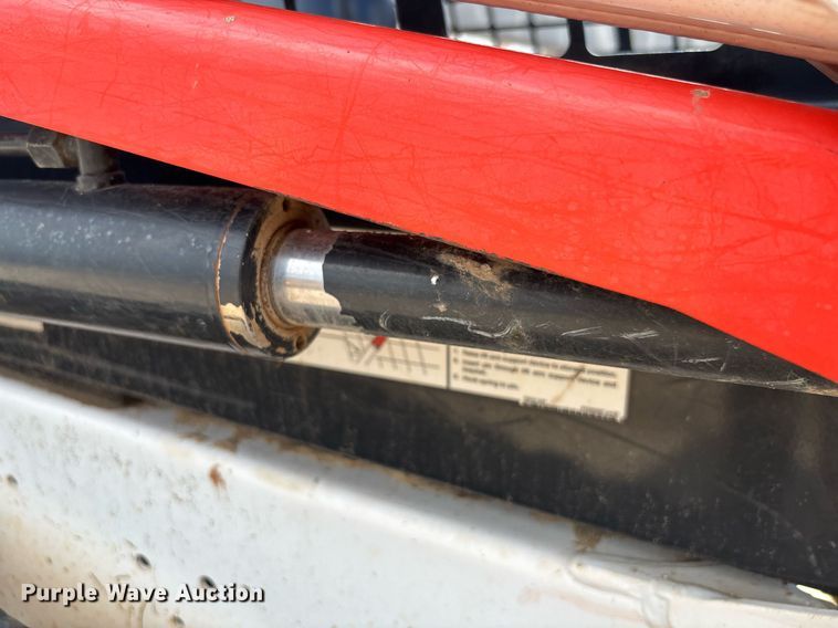 image for item EC3767 2018 Bobcat T550 tracked skid steer loader