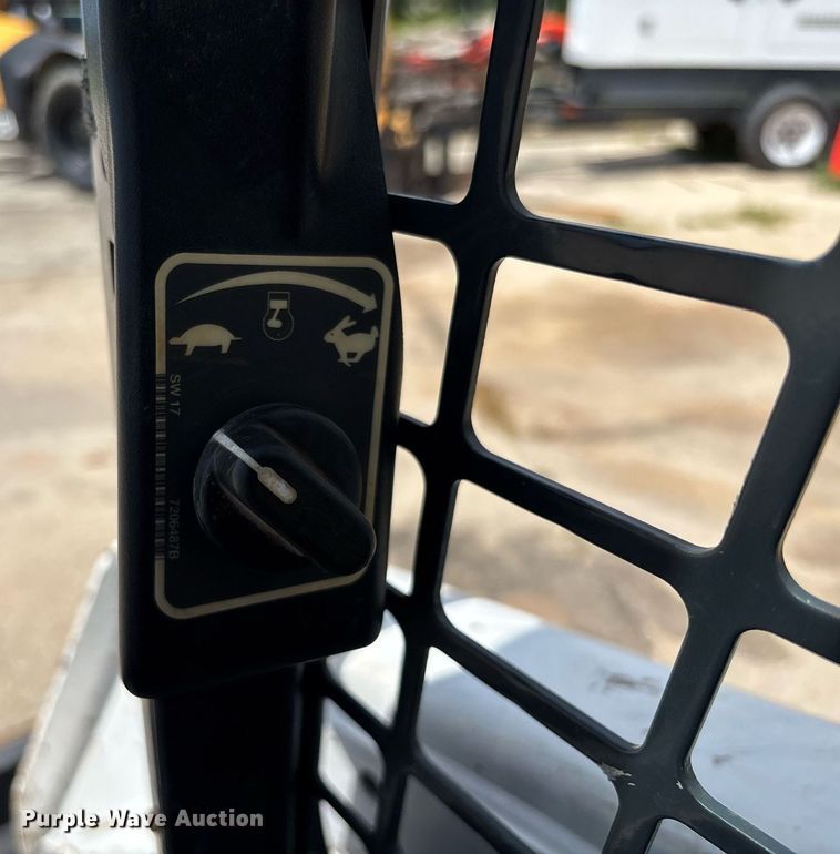 image for item EC3767 2018 Bobcat T550 tracked skid steer loader