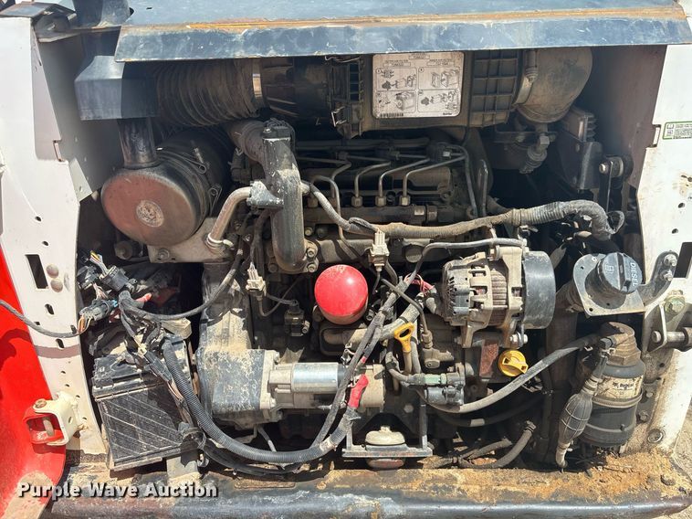 image for item EC3767 2018 Bobcat T550 tracked skid steer loader