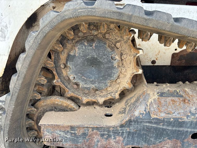 image for item EC3767 2018 Bobcat T550 tracked skid steer loader
