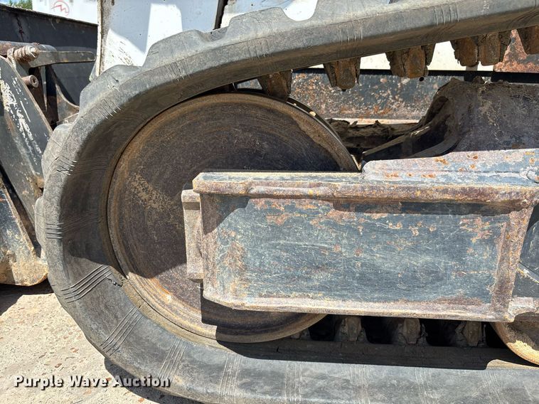 image for item EC3767 2018 Bobcat T550 tracked skid steer loader