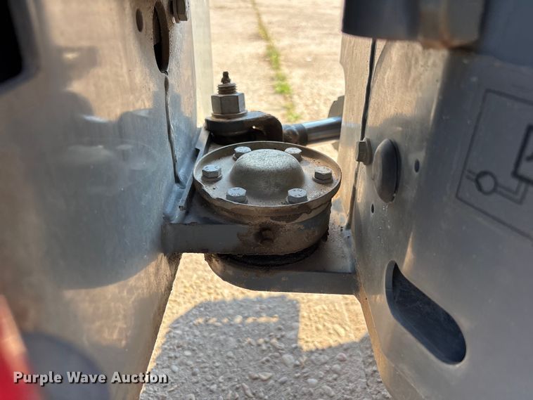 image for item EC3768 2017 Wacker  Neuson RD18 double drum vibratory roller