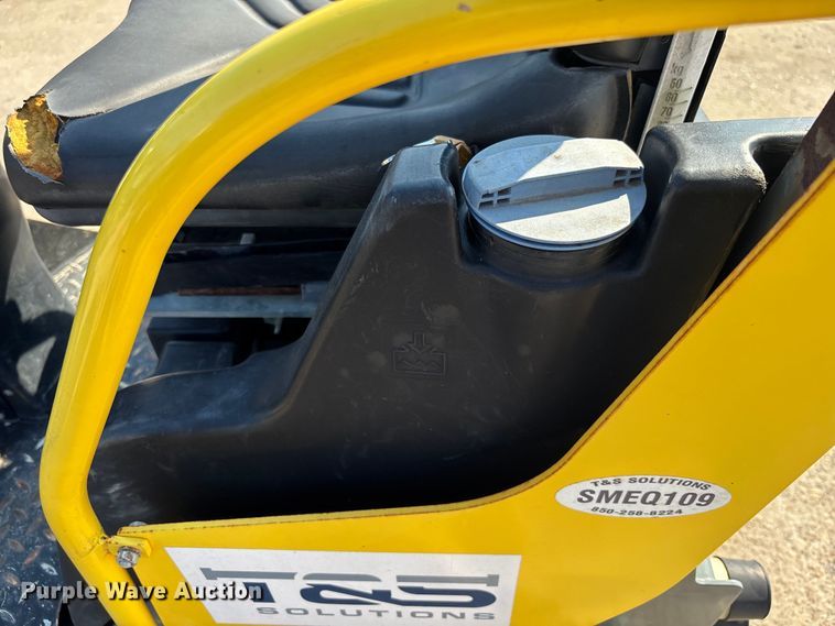 image for item EC3768 2017 Wacker  Neuson RD18 double drum vibratory roller