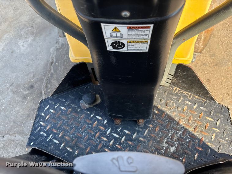 image for item EC3768 2017 Wacker  Neuson RD18 double drum vibratory roller