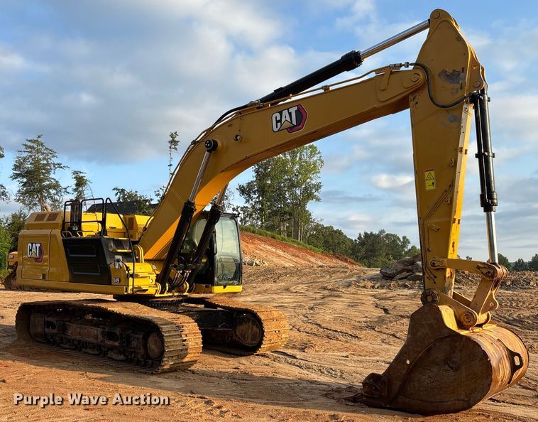 image for item EC3771 2021 Caterpillar 349 excavator