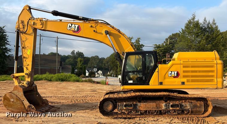 image for item EC3771 2021 Caterpillar 349 excavator