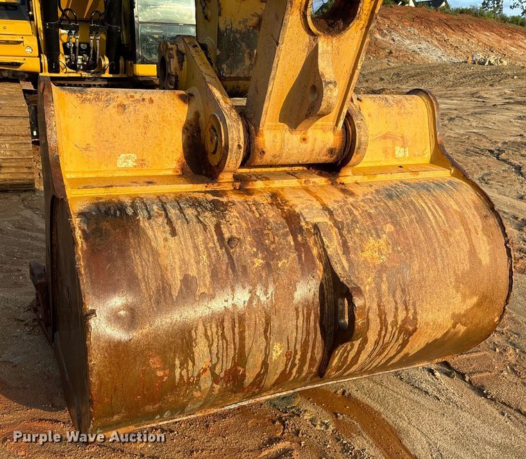 image for item EC3771 2021 Caterpillar 349 excavator