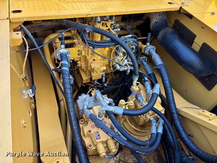 image for item EC3771 2021 Caterpillar 349 excavator