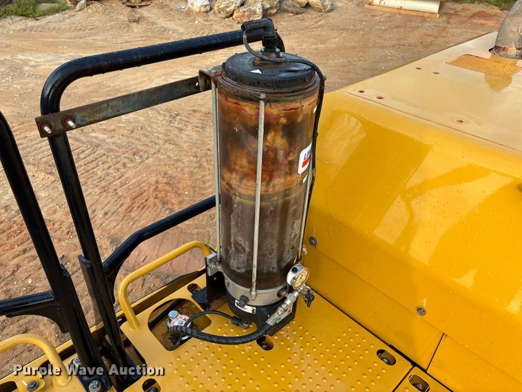 image for item EC3771 2021 Caterpillar 349 excavator