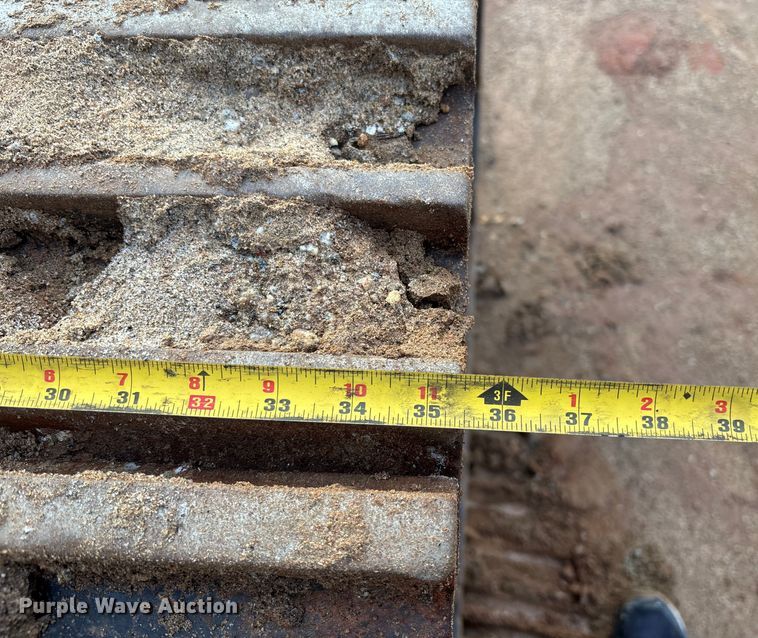 image for item EC3771 2021 Caterpillar 349 excavator