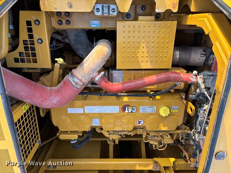 image for item EC3771 2021 Caterpillar 349 excavator