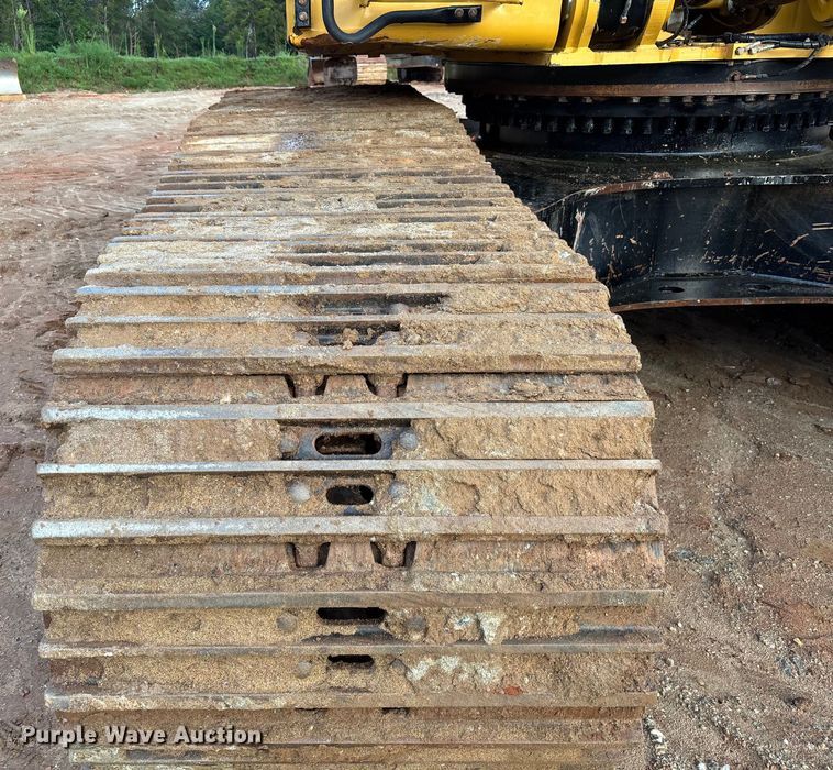 image for item EC3771 2021 Caterpillar 349 excavator