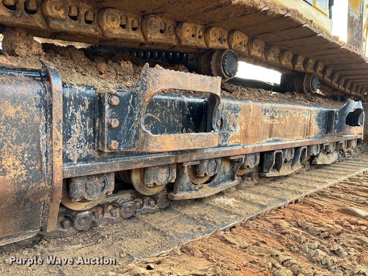 image for item EC3771 2021 Caterpillar 349 excavator