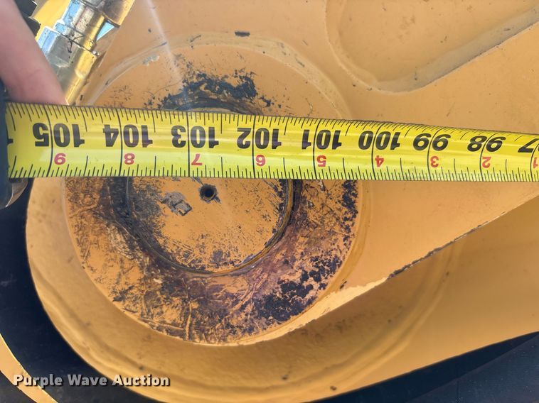 image for item EC4360 2004 Caterpillar M316C wheeled excavator