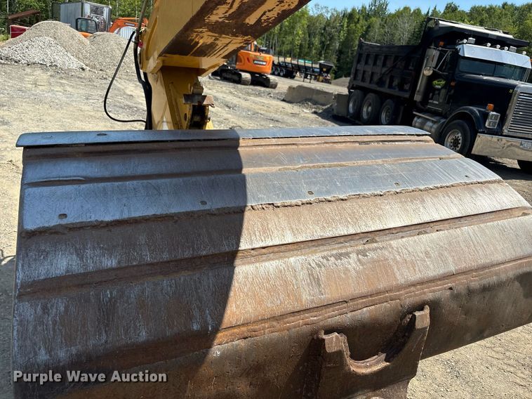 image for item EC4360 2004 Caterpillar M316C wheeled excavator