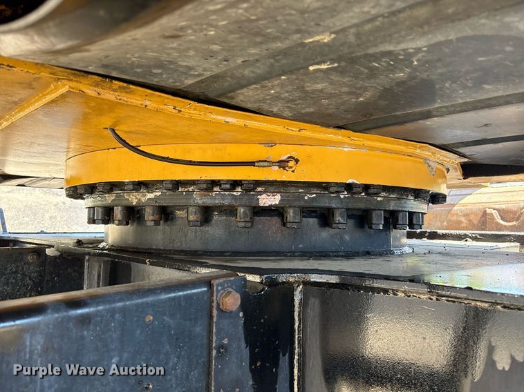 image for item EC4360 2004 Caterpillar M316C wheeled excavator