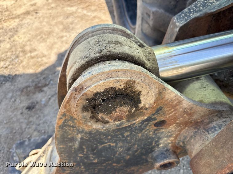 image for item EC4360 2004 Caterpillar M316C wheeled excavator