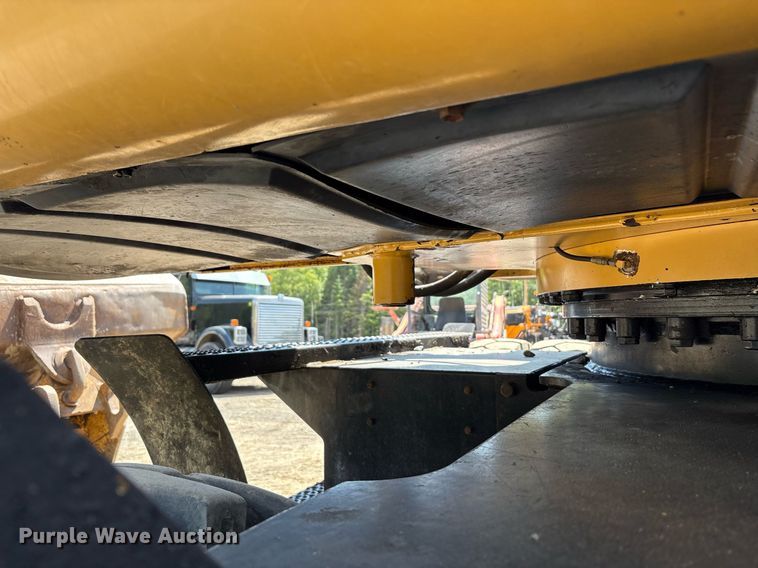 image for item EC4360 2004 Caterpillar M316C wheeled excavator