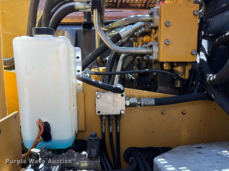 image for item EC4360 2004 Caterpillar M316C wheeled excavator