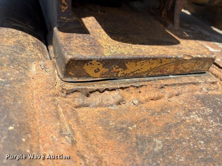 image for item EC4360 2004 Caterpillar M316C wheeled excavator