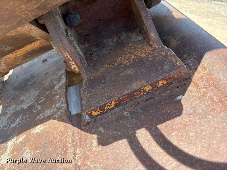 image for item EC4360 2004 Caterpillar M316C wheeled excavator