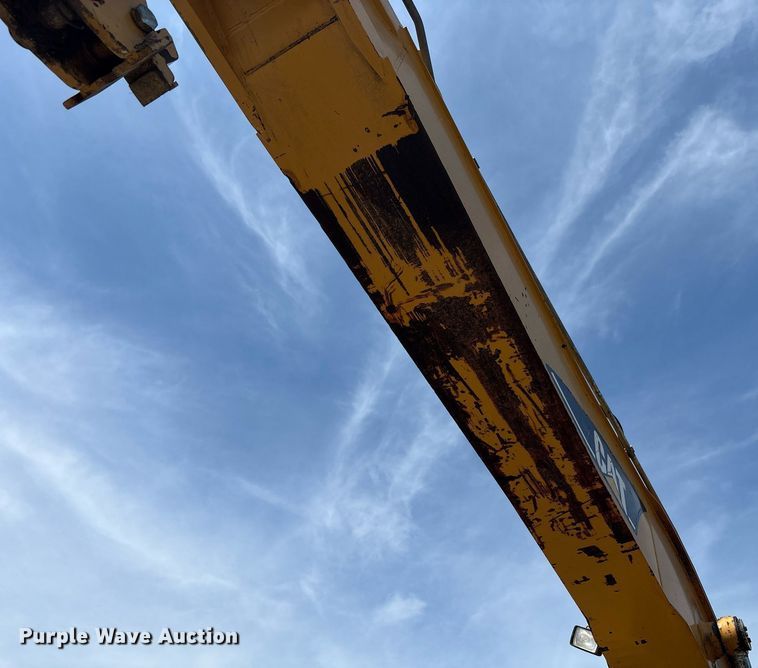 image for item EC4360 2004 Caterpillar M316C wheeled excavator