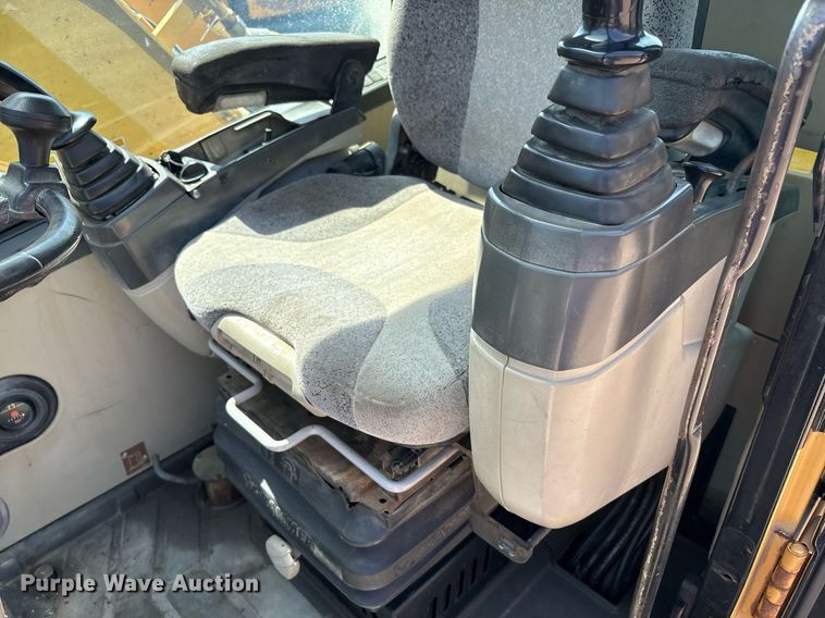 image for item EC4360 2004 Caterpillar M316C wheeled excavator