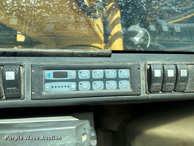 image for item EC4360 2004 Caterpillar M316C wheeled excavator