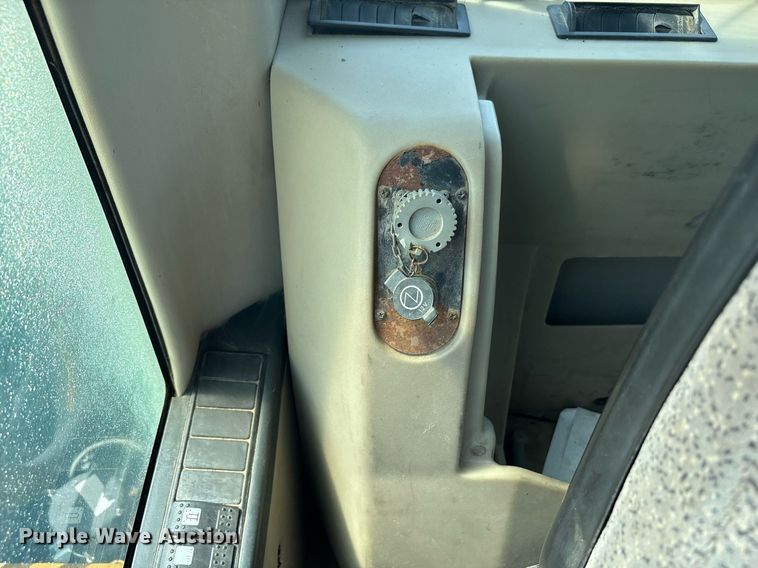 image for item EC4360 2004 Caterpillar M316C wheeled excavator