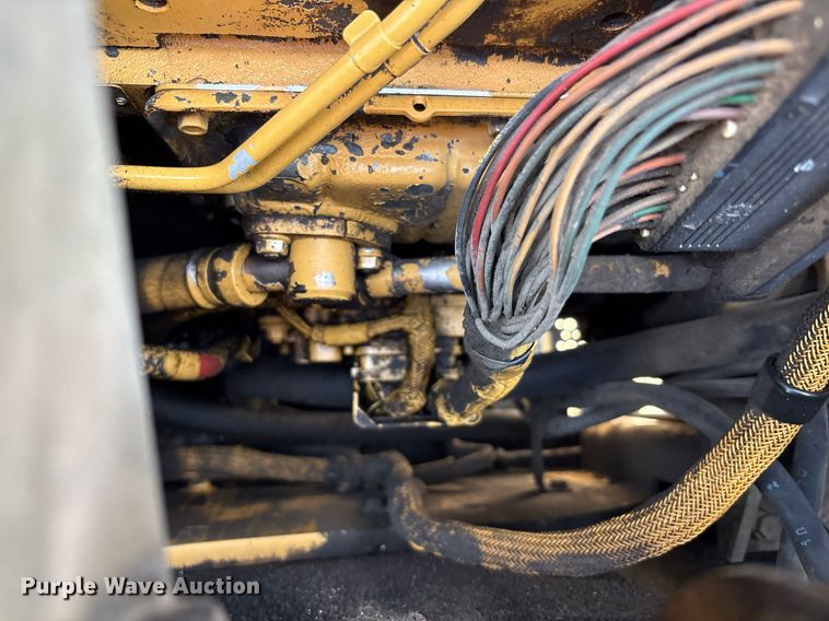 image for item EC4360 2004 Caterpillar M316C wheeled excavator