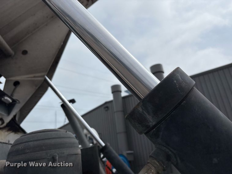 image for item EC4363 2013 Global Environmental Products M3 street sweeper