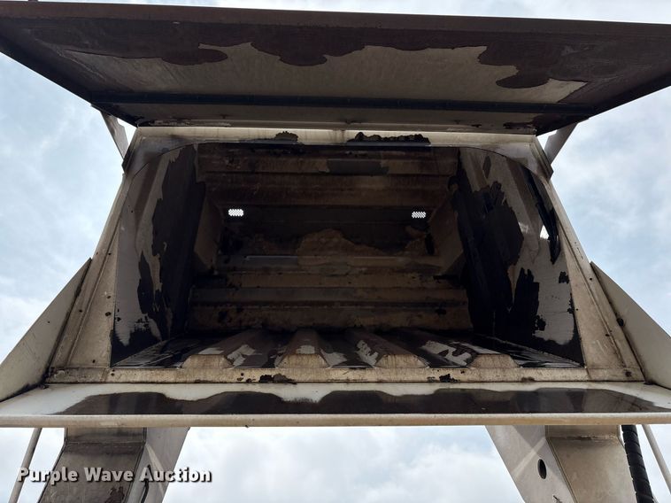 image for item EC4363 2013 Global Environmental Products M3 street sweeper