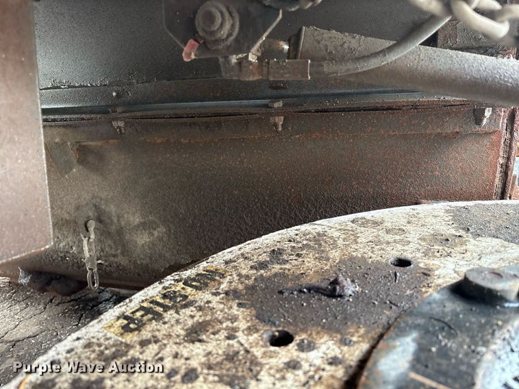 image for item EC4364 2003 Johnston  4000 street sweeper