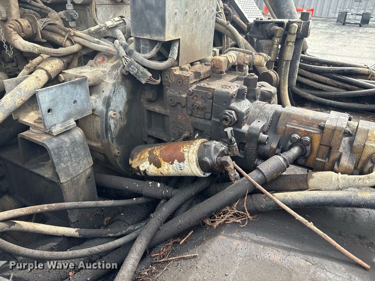 image for item EC4364 2003 Johnston  4000 street sweeper