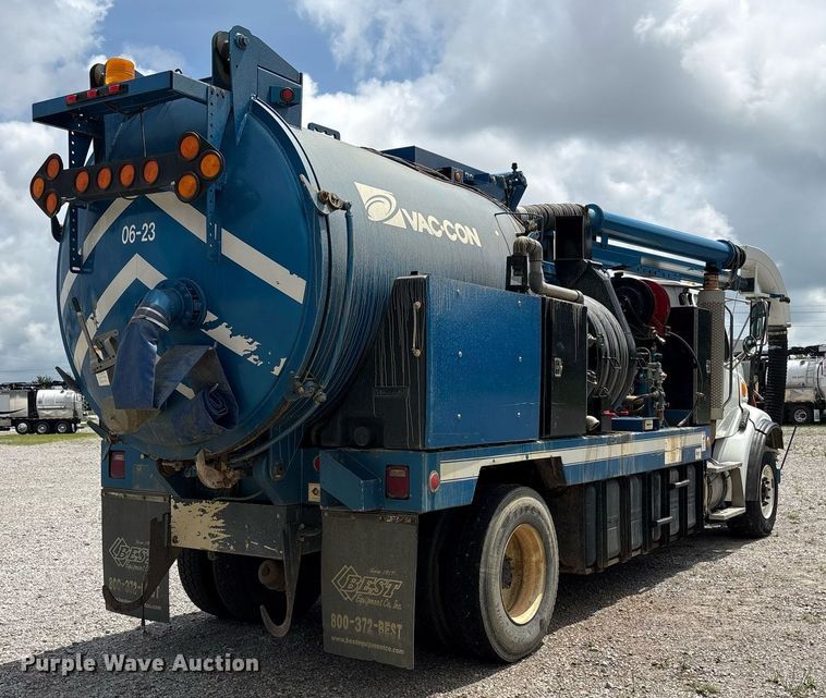 image for item EC4365 2007 Sterling L7500 sewer jetter truck