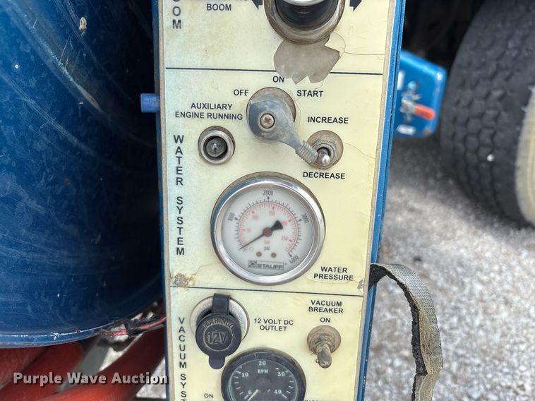 image for item EC4365 2007 Sterling L7500 sewer jetter truck