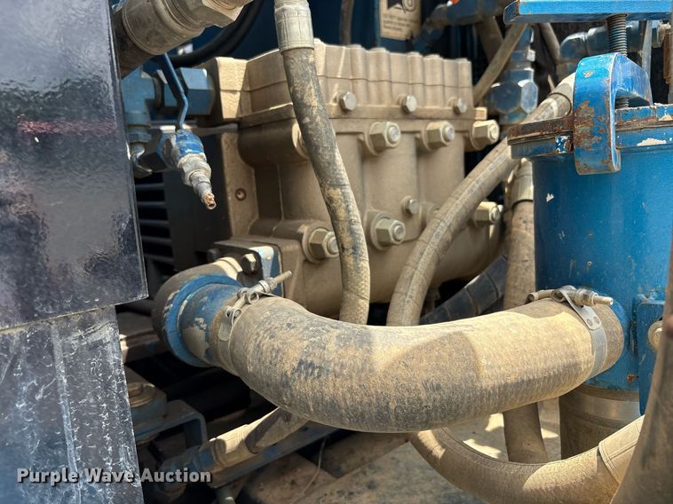 image for item EC4365 2007 Sterling L7500 sewer jetter truck