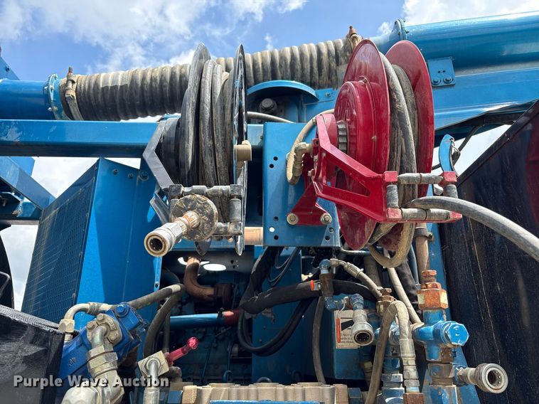 image for item EC4365 2007 Sterling L7500 sewer jetter truck