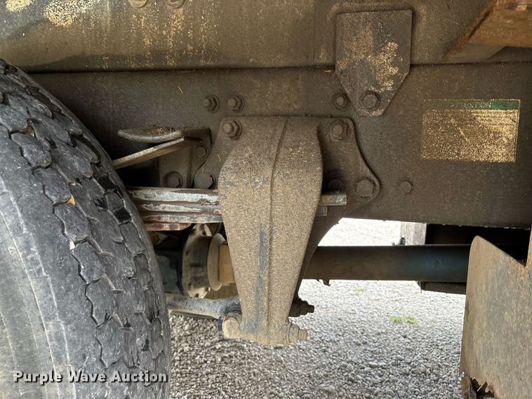 image for item EC4365 2007 Sterling L7500 sewer jetter truck