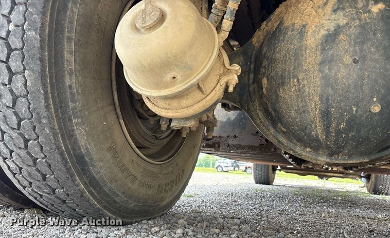 image for item EC4365 2007 Sterling L7500 sewer jetter truck