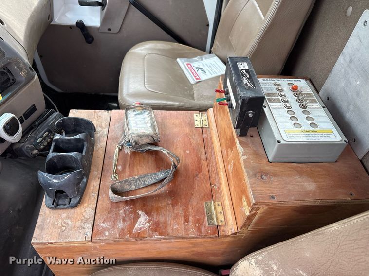 image for item EC4365 2007 Sterling L7500 sewer jetter truck