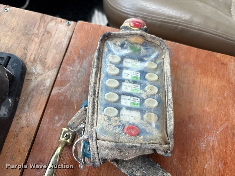 image for item EC4365 2007 Sterling L7500 sewer jetter truck