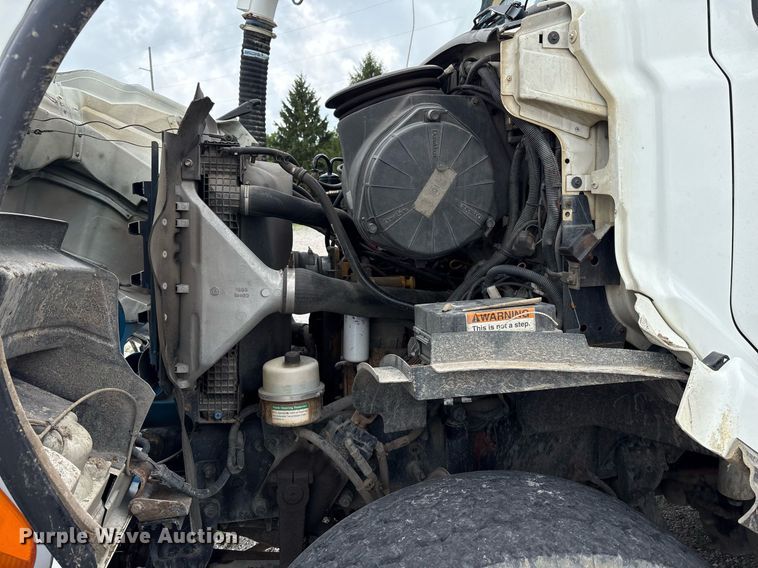 image for item EC4365 2007 Sterling L7500 sewer jetter truck